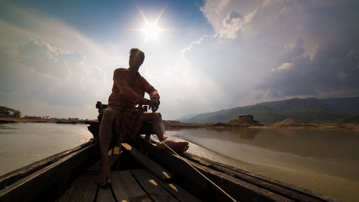 bangladesh-beach-boat-2382898.jpg.dd0fa9241fc9cb905980df1536216f6f.jpg