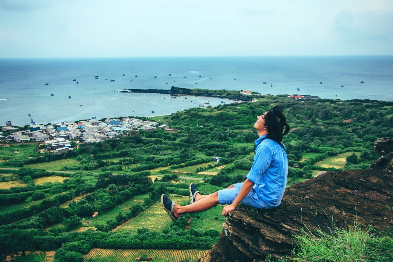 beautiful-cliff-countryside-freedom-531062.thumb.jpg.a3197f0b19f1fe3d863dfb2e025ace71.jpg